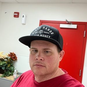 Meet your Posher, Carl